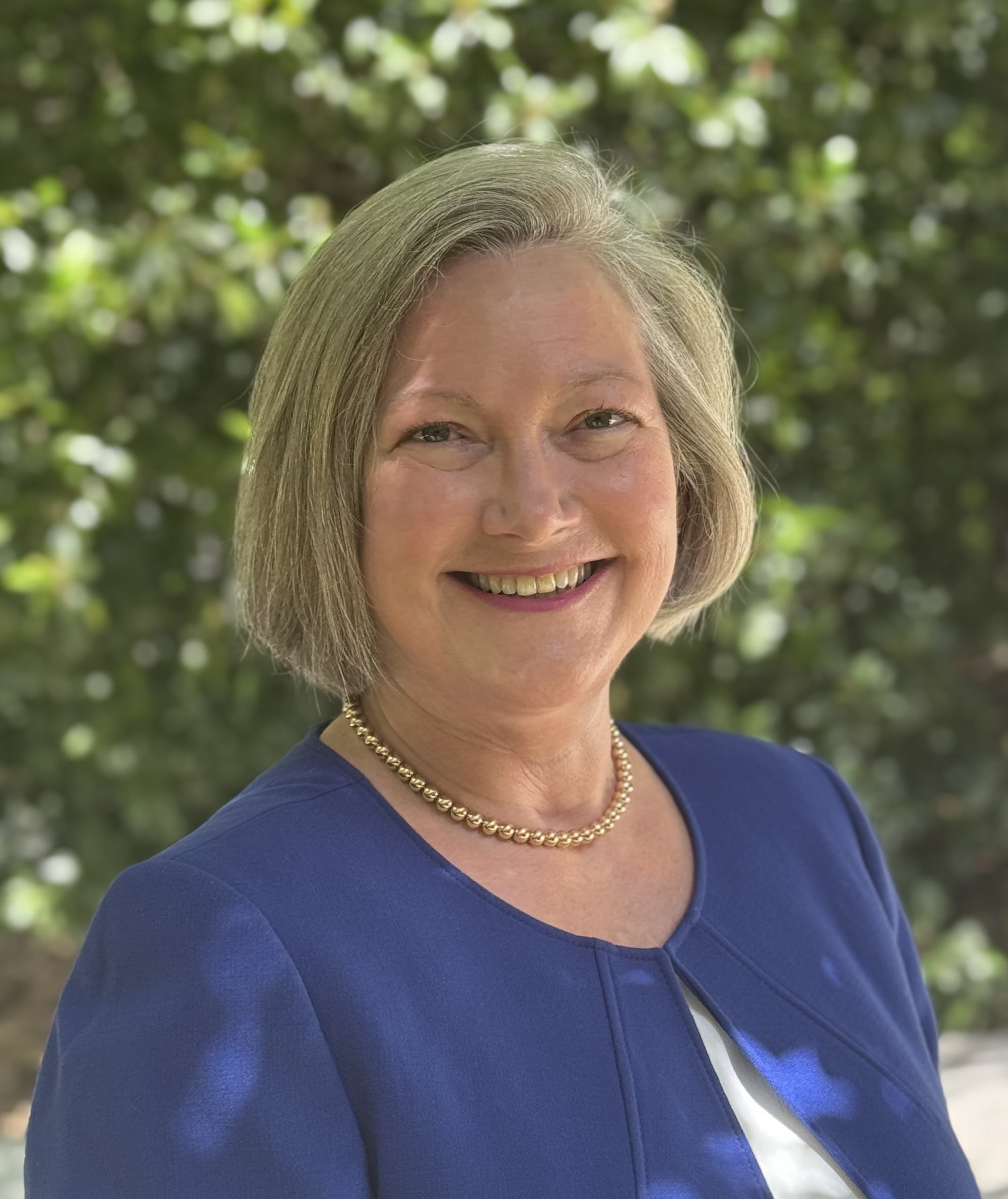 Dr. Cathleen Peterson-Layne